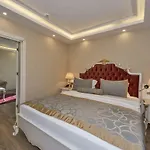 Glorious Ξενοδοχείο 4*