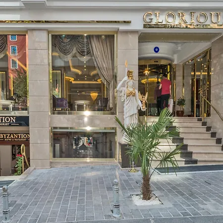 Ξενοδοχείο Glorious 4*