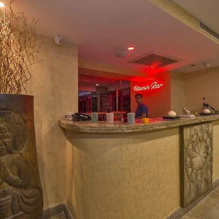 Glorious Hotel