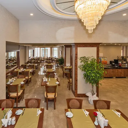 Hotel Glorious 4*