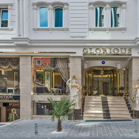 Glorious Hotel