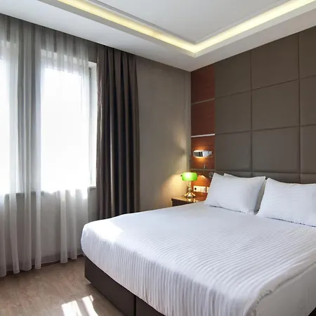 Hotel Glorious 4*