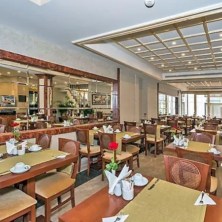 Glorious Hotel 4*