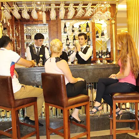 Glorious Hotel 4*