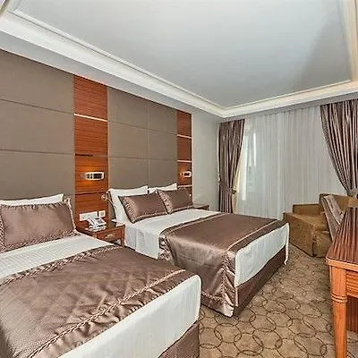 Hotel Glorious 4*